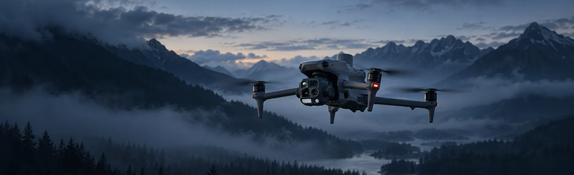 Промышленный дрон DJI в горах