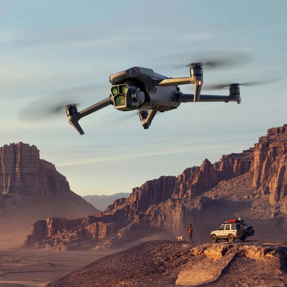 DJI Mavic 3 Pro Fly More Combo (DJI RC) - фото 5