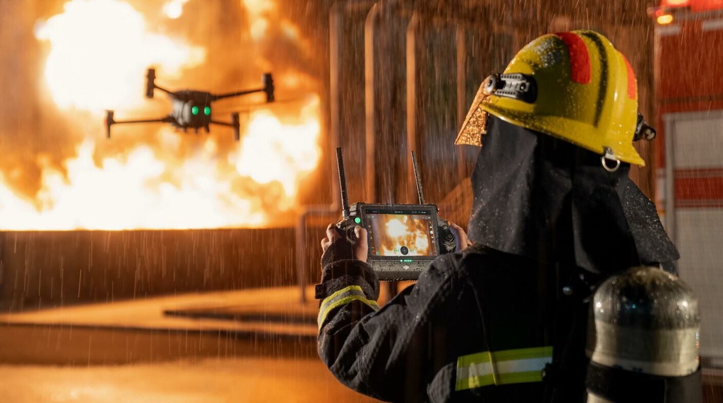 Пульт дистанционного управления DJI Smart Controller со встроенным экраном